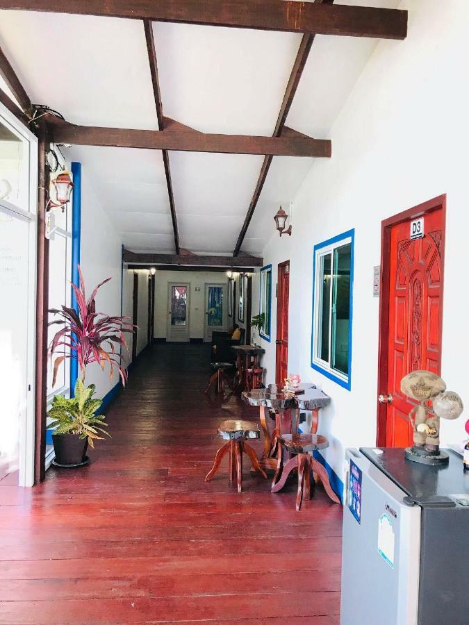 Dutchman Homestay Ko Kut Exterior foto